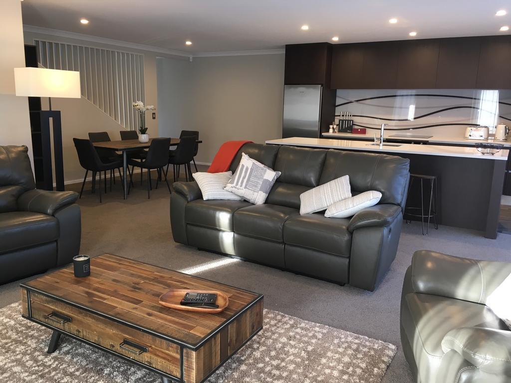 The York Apartments Hamilton Ngoại thất bức ảnh